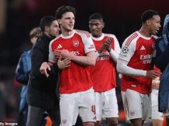 Revelado: El Arsenal encendió un fuego REAL en la reunión crucial de Mikel Arteta con las estrellas de los Gunners en el campo de entrenamiento del club después de los extraños comentarios del técnico en la conferencia de prensa mientras busca evitar una desastrosa derrota por el título.