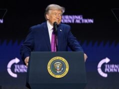 Trump revela hallazgos “muy interesantes” en archivos OVNI del gobierno ultrasecreto y dice que serán publicados “muy pronto”