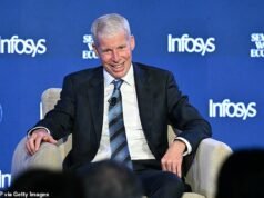 El secretario de Energía revela cuándo el gas volverá a caer por debajo de los 3 dólares el galón mientras Trump renueva las amenazas a Irán