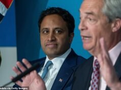 El Partido Reformista dice que deportará hasta 400.000 solicitantes de asilo si gana las próximas elecciones, creando centros de detención “emergentes” que podrían albergar a miles de personas.