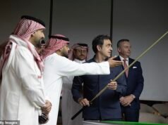 ¡Ahora los saudíes están abandonando el billar! Barry Hearn revela que el deporte será víctima de los despiadados recortes presupuestarios del país, y que el futuro de LIV Golf también está en juego.