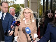 Lea el correo electrónico ‘perturbado’ de Rebel Wilson al agente, mientras el ‘tirano’ de Fat Pizza arremete contra el escritor ‘engañado e ingrato’ de la película