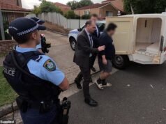 Socio senior de un bufete de abogados arrestado después de ser acusado de facilitar un fraude de 25 millones de dólares para uno de los sindicatos de presunto lavado de dinero más grandes de la historia.