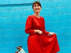 Una oficial de policía con TDAH gana £126,000 porque la policía no le dio audífonos con cancelación de ruido, a pesar de que tenía sus propios pares en casa.