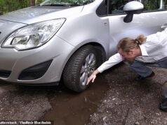 Los automovilistas de Manchester tienen ocho veces más probabilidades de recibir una compensación por baches que los automovilistas del sur.