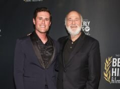 Jake, el hijo de Rob Reiner, comparte nuevos y espantosos detalles sobre los asesinatos de sus padres y dice que es “casi imposible entender” que su hermano Nick fuera acusado de los asesinatos.