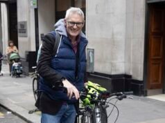 Jeremy Vine, un cruzado de conducción dudoso, obligado a pagar £ 1,000 por daños y perjuicios después de hundir un Land Rover mientras hacía un giro de tres puntos