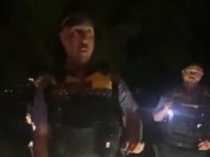 La verdad detrás de los abucheos del Día de Anzac que conmocionaron a Australia: aparece un video de los manifestantes expulsados del servicio del amanecer