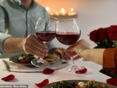 DR MAX: Las tasas de mortalidad por enfermedades hepáticas se han cuadruplicado, y no son sólo los bebedores empedernidos los que están muriendo. Una simple botella de vino con la cena o una atrevida ginebra son suficientes para arruinar tus posibilidades. Así se compensa el daño