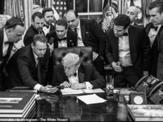 Foto de la Oficina Oval de ‘Todos los hombres del presidente’ revela a los asesores más cercanos de Trump después de la cena