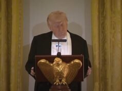 Trump elogia al rey Carlos por hacer lo que “nunca pudo hacer” en su discurso ante el Congreso