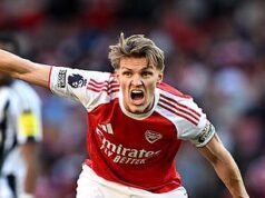 Paul Scholes identifica a la estrella que es un ‘GRAN PROBLEMA’ para el Arsenal, mientras que Gary Neville nombra al único jugador de los Gunners que tiene ‘arrogancia’