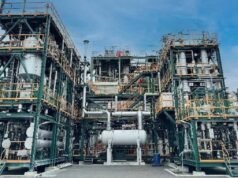 La prueba de reciclaje textil trata los residuos europeos a escala industrial