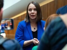 Los demócratas se jactan de violar la Constitución para “salvar” la democracia