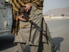 Afganistán y Pakistán atacan el comercio mientras se reanudan las tensiones