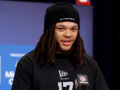 Draft de la NFL 2026: los Broncos convierten a Red Murdock de Buffalo en Sr. Irrelevante, eligiendo al apoyador con la selección final