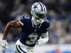 George Pickens no ha firmado un contrato de franquicia con los Cowboys, a pesar de los informes de que lo hizo durante el Draft de la NFL.