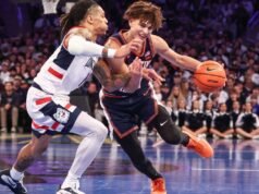 Cómo apostar en las semifinales nacionales del sábado: ¿Quién ganará la revancha entre Illinois y UConn?