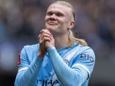 Haaland completa el tan esperado triplete del Manchester City mientras aumenta la presión sobre Slot