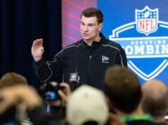 Fuentes: Fernando Mendoza no planea asistir al Draft de la NFL