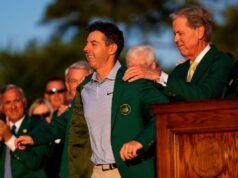 Rory McIlroy gana el Masters, el primero en repetir desde Tiger Woods
