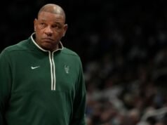 Fuentes: Doc Rivers fuera después de tres años como entrenador de los Bucks