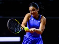 Alex Eala se retira en Stuttgart mientras Leylah Fernández domina el choque filipino