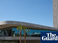 Como un portaaviones de hormigón: ¿la nueva galería gigante de Los Ángeles, valorada en 724 millones de dólares, realmente valió todas las emisiones de carbono? | Arquitectura