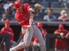 Mike Trout aplasta el quinto HR del Yankee Stadium en cuatro juegos