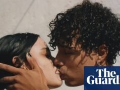 Esperanza, amor y trompetas: jóvenes venezolanos – en imágenes