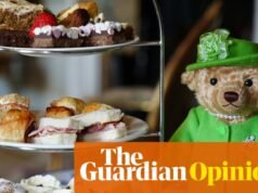 Cien años después de su nacimiento, todavía veneramos a la reina Isabel II. ¿La monarquía? No tanto | Jonathan Lee