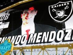 Fernando Mendoza celebra la selección N°1 con publicación en LinkedIn