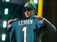 Los Eagles intercambian con los Cowboys y seleccionan a Makai Lemon en el puesto 20 en general en el Draft de la NFL