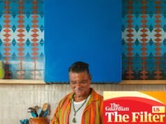 De manteca “caramelo” a cucharas azules: dentro de la vibrante cocina del chef Rick Martínez en la costa del Pacífico de México | vida y estilo