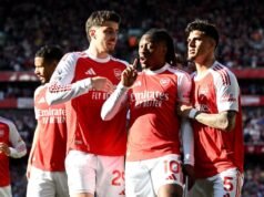 El Arsenal vuelve a la cima de la Premier League, pero la carrera por el título parece nerviosa de ahora en adelante