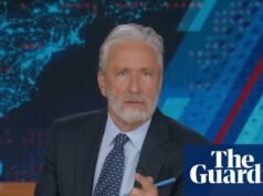 Jon Stewart sobre la cena de corresponsales de la Casa Blanca: ‘Ni siquiera podemos tener una cena que no debería haber existido en primer lugar’ | Resumen de televisión nocturna