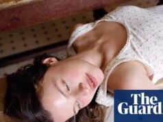 “El antídoto contra Brat” – por qué la pointelle se divierte | Moda