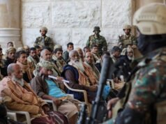 Los hutíes respaldados por Irán acusados de reclutar niños en campamentos de verano para entrenarlos para el combate