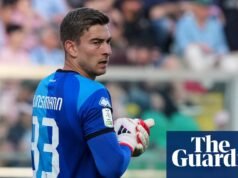 El portero estadounidense Jonathan Klinsmann se rompe el cuello mientras jugaba en el Cesena | EE.UU