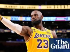 LeBron James tiene 41 años. Y todavía lleva a su equipo a los playoffs | Lebron James