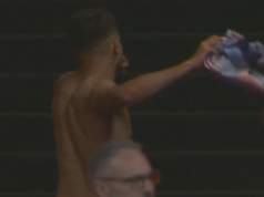 Noticias Liga de Campeones 2026 | Liverpool pierde ante el PSG, eliminado; El muñeco de tarjeta roja del astro del Barcelona escupió al Atlético de Madrid