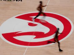 Ex ejecutivo de los Hawks condenado a más de 3 años de prisión por malversar millones de dólares al equipo
