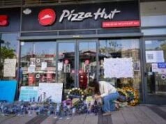 La policía arresta al noveno sospechoso, otro menor, en el caso de apuñalamiento del Día de la Independencia