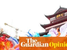 En el Reino Unido, Keir Starmer tiene pocos seguidores. Aprendí que en China la historia es muy diferente | Martín Rowson