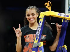 Jordan Lee se suma a la creciente lista de jugadores de Texas que ingresan al portal de transferencias de la NCAA