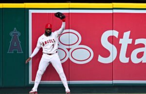 El gran saltador: Angelinos RF Jo Adell roba 3 jonrones, 1 de Cal Raleigh, en victoria 1-0 sobre Marineros