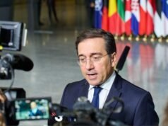 La ministra española de Asuntos Exteriores pide la paz en el Líbano tras el alto el fuego con Irán