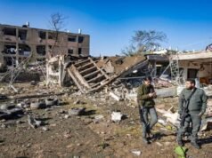 Saqueador acusado de hacerse pasar por salvador en el lugar del accidente del cohete Dimona