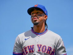 Francisco Lindor de los Mets colocado en IL por 10 días por distensión en la pantorrilla izquierda