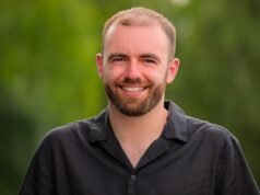 Connor de Love on the Spectrum anuncia su salida antes de la temporada 5